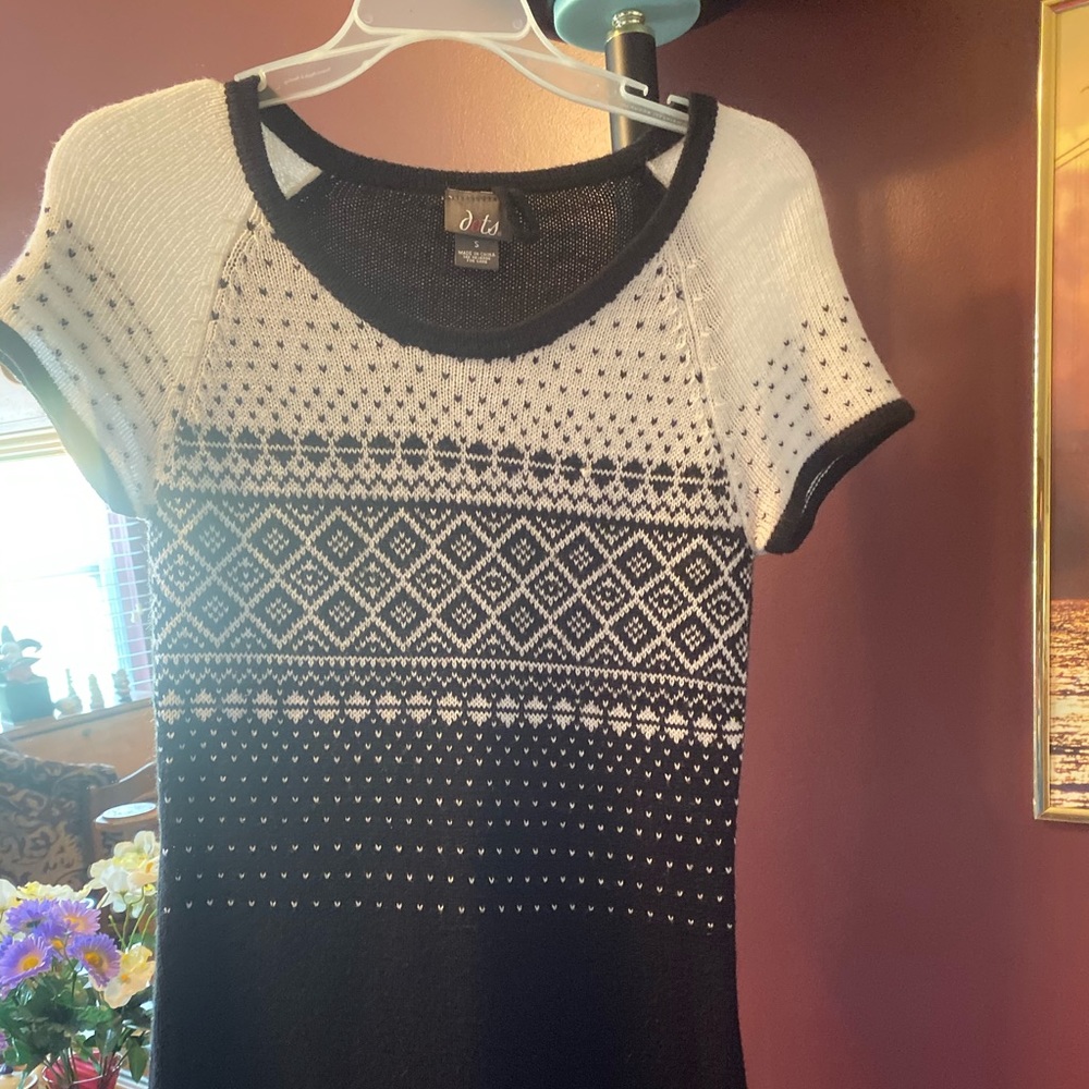 Black and white dress